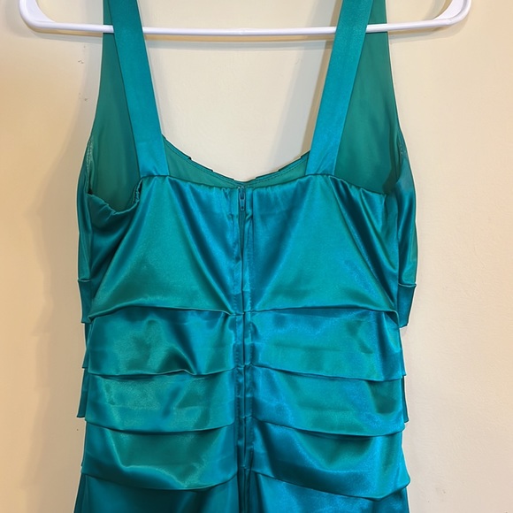 B. Darlin Formal Dress | Size 7/8 Juniors - Picture 4 of 6